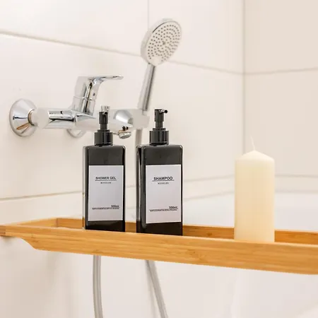 Livinglike-apartment - & Spacious With Balkony & Garage, Coffee - 103m2 * Πφορτζχάιμ