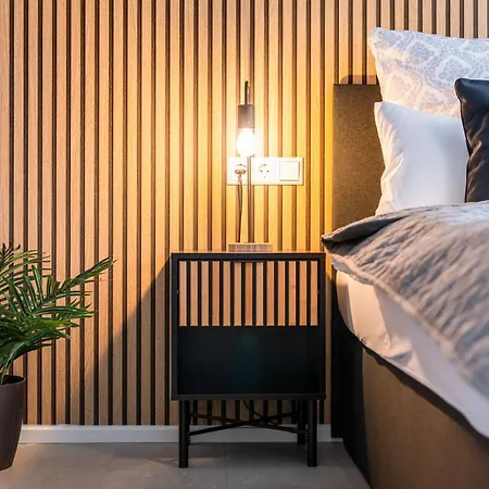 Διαμέρισμα Livinglike-apartment - & Spacious With Balkony & Garage, Coffee - 103m2 *