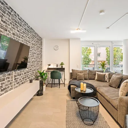 Apartment Livinglike-apartment - & Spacious With Balkony & Garage, Coffee - 103m2 Pforzheim